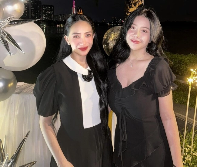 Hai ái nữ nhà đại gia có khối tài sản nghìn tỷ joyce phạm càng sinh càng đẹp em gái kín tiếng mê mặc xuyên thấu - 1