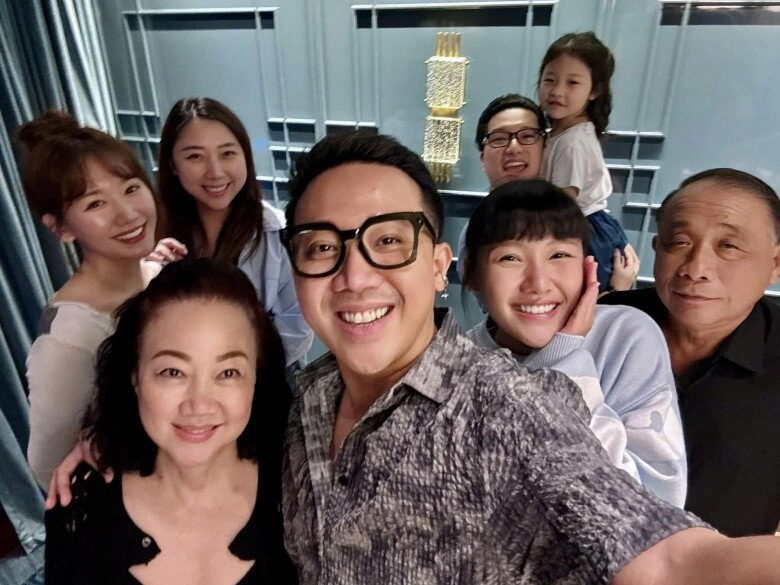 Hari won tung tin nhắn nói chuyện với bố ruột trấn thành có ai mê ba chồng như tui không - 4