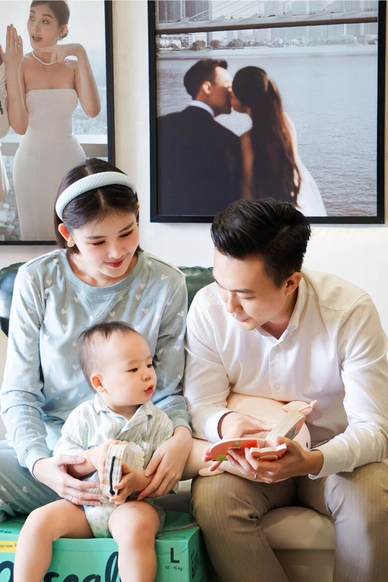 Hoa hậu lê âu ngân anh thăng chức làm phó khoa ở trường đại học chồng btv liền thưởng nóng 2 món quà đỡ tốn - 8