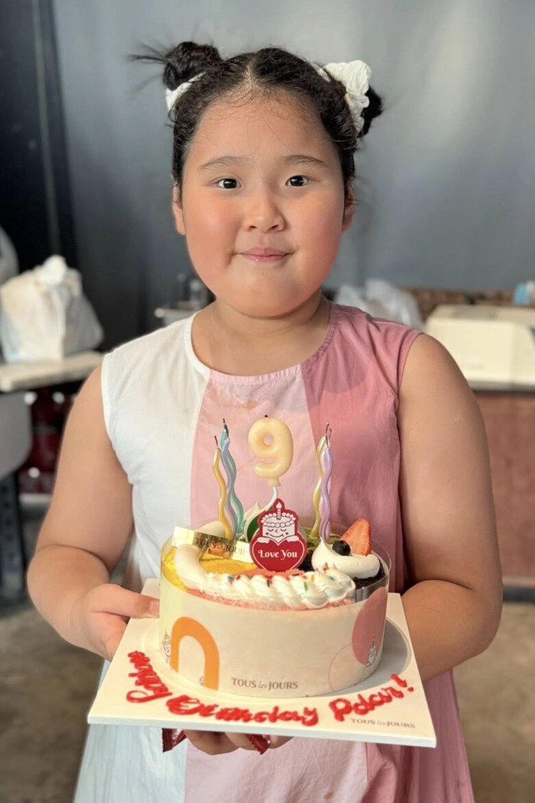 Hoa hậu việt lấy chồng trung quốc cao 1m9 sinh ái nữ 12 tuổi đã đạt ngưỡng 1m8 nhìn diện mạo càng bất ngờ - 12