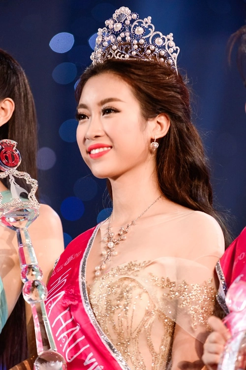 Hoa hậu việt nam 2016 lộ bằng chứng nghi hoa hậu đỗ mỹ linh xúc phạm thầy cô - 1