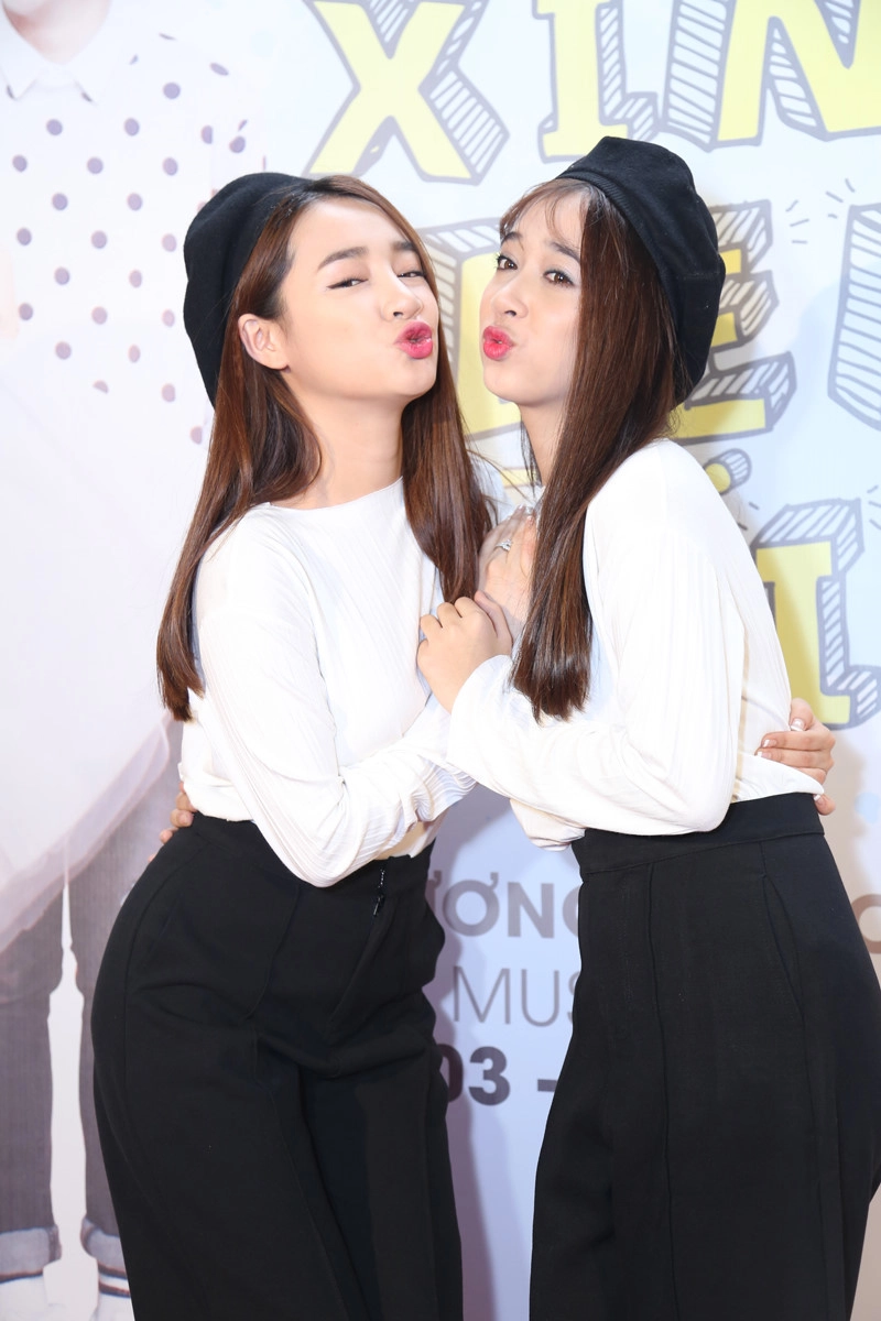 Hút fan rầm rầm nhưng nhã phương vẫn bị em gái ruột thẳng thừng chê sến - 1