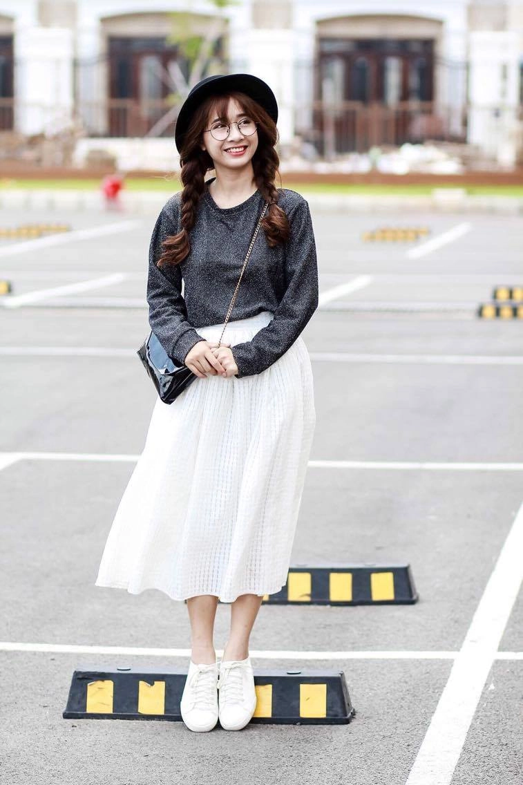 Hút fan rầm rầm nhưng nhã phương vẫn bị em gái ruột thẳng thừng chê sến - 2