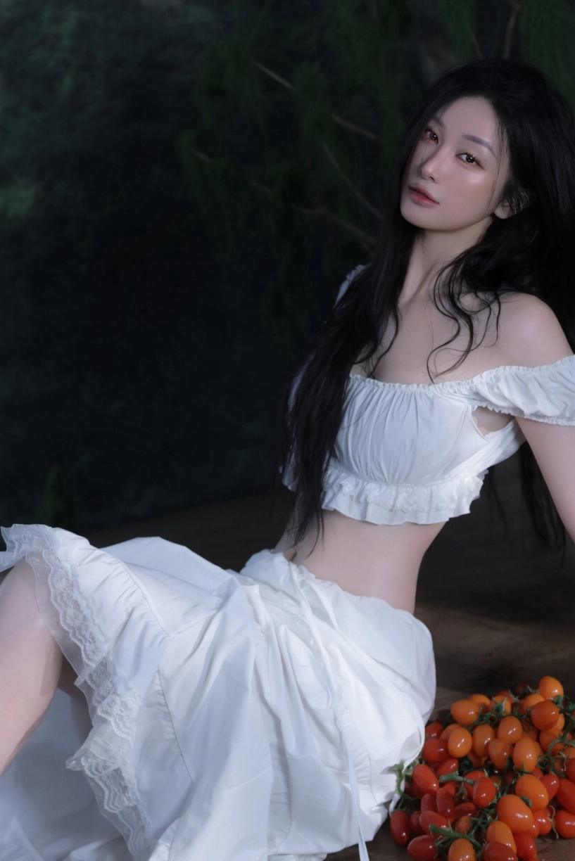 Jun vũ hóa nàng thơ mùa hè với phong cách đơn giản nhưng cuốn hút - 8