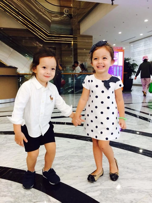 Không thể rời mắt với thời trang hè cực xinh của con gái hồng đăng hồng nhung - 13