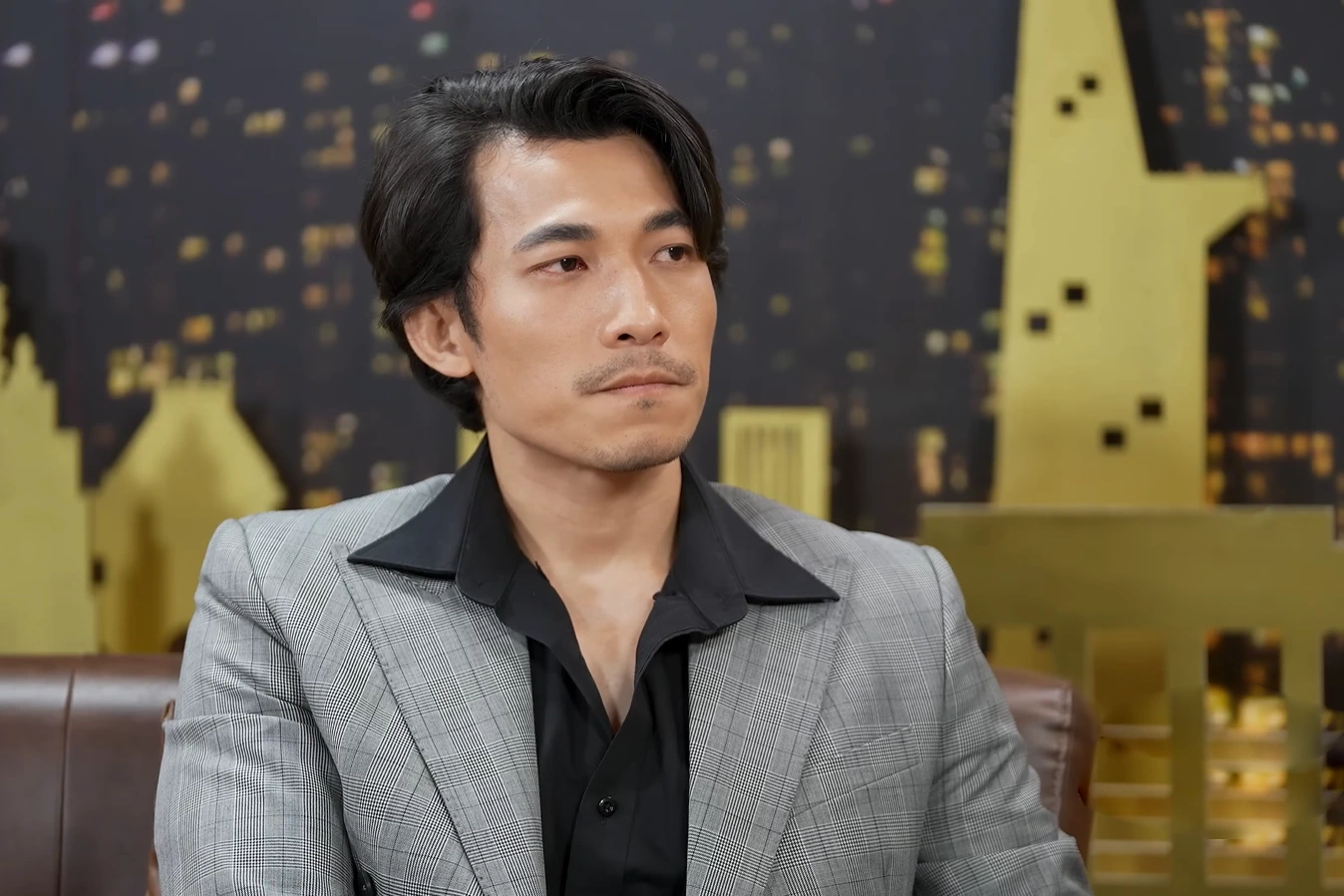 Liên bỉnh phát từng chơi vơi vì không có tiền phải ăn mì gói trừ bữa nay đổi đời nhờ thành thị đế kim chung - 2