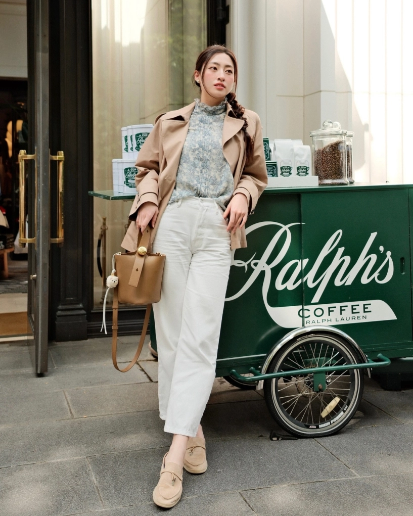 Lương thùy linh diện giày lười của giới tỷ phú vi vu khắp nơi - 3