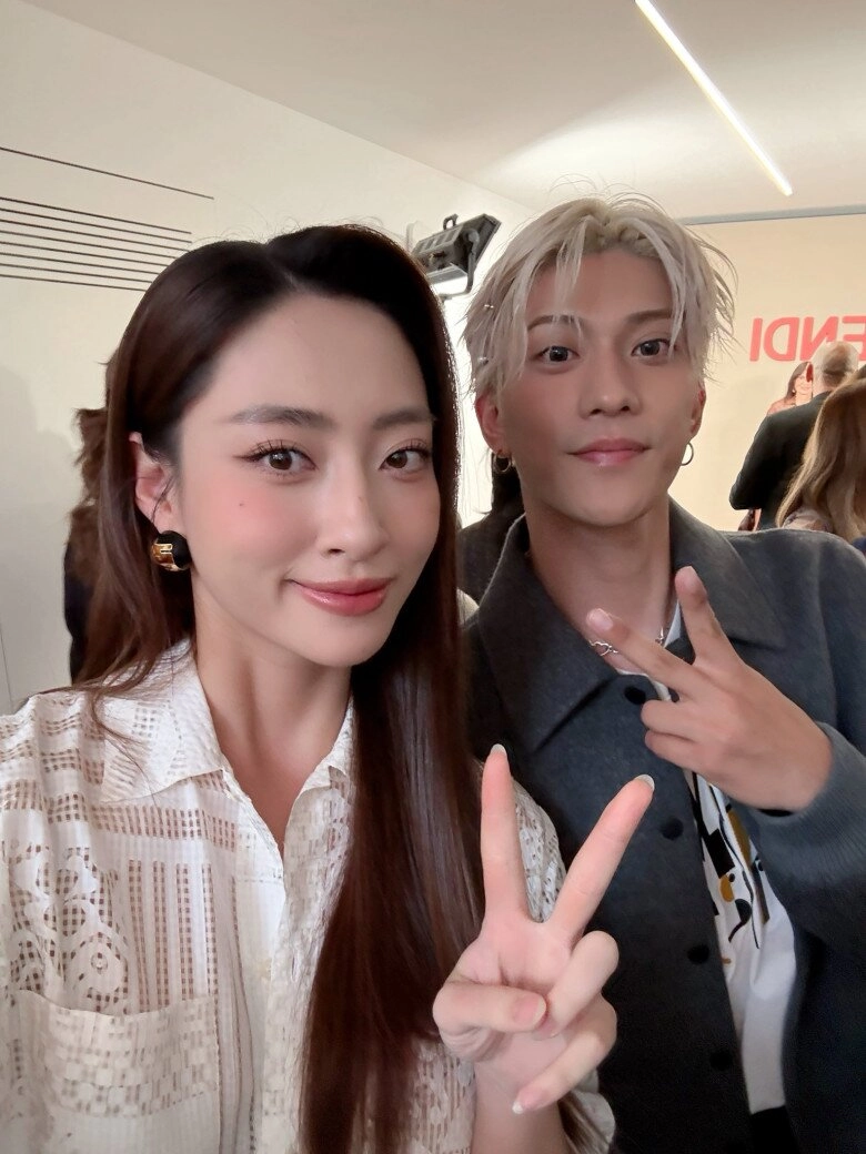 Lương thùy linh gây choáng khi phủ sóng 2 show lớn tại milan fashion week lên outfit nào cũng chấn động - 5