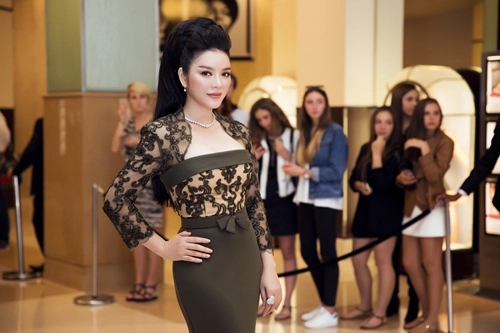 Lý nhã kỳ đẹp tựa nữ thần chinh phục thảm đỏ cannes - 5