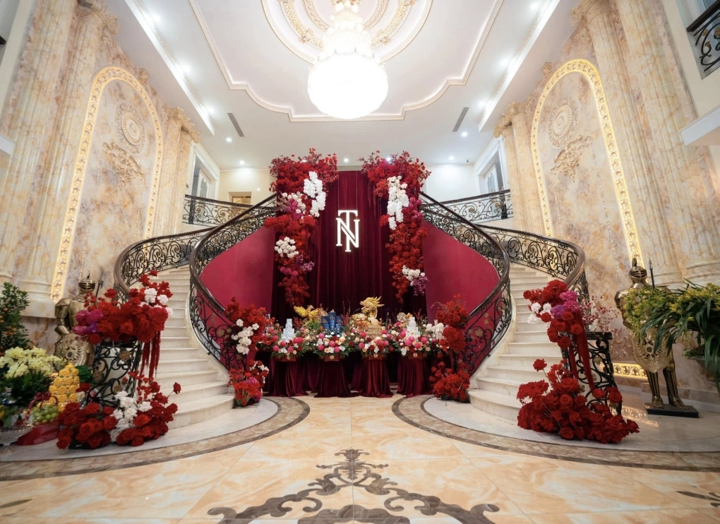 Mc mai ngọc bế con trai về thăm ông bà nội ở bắc ninh bên trong biệt thự nhà chồng lung linh như lâu đài - 7