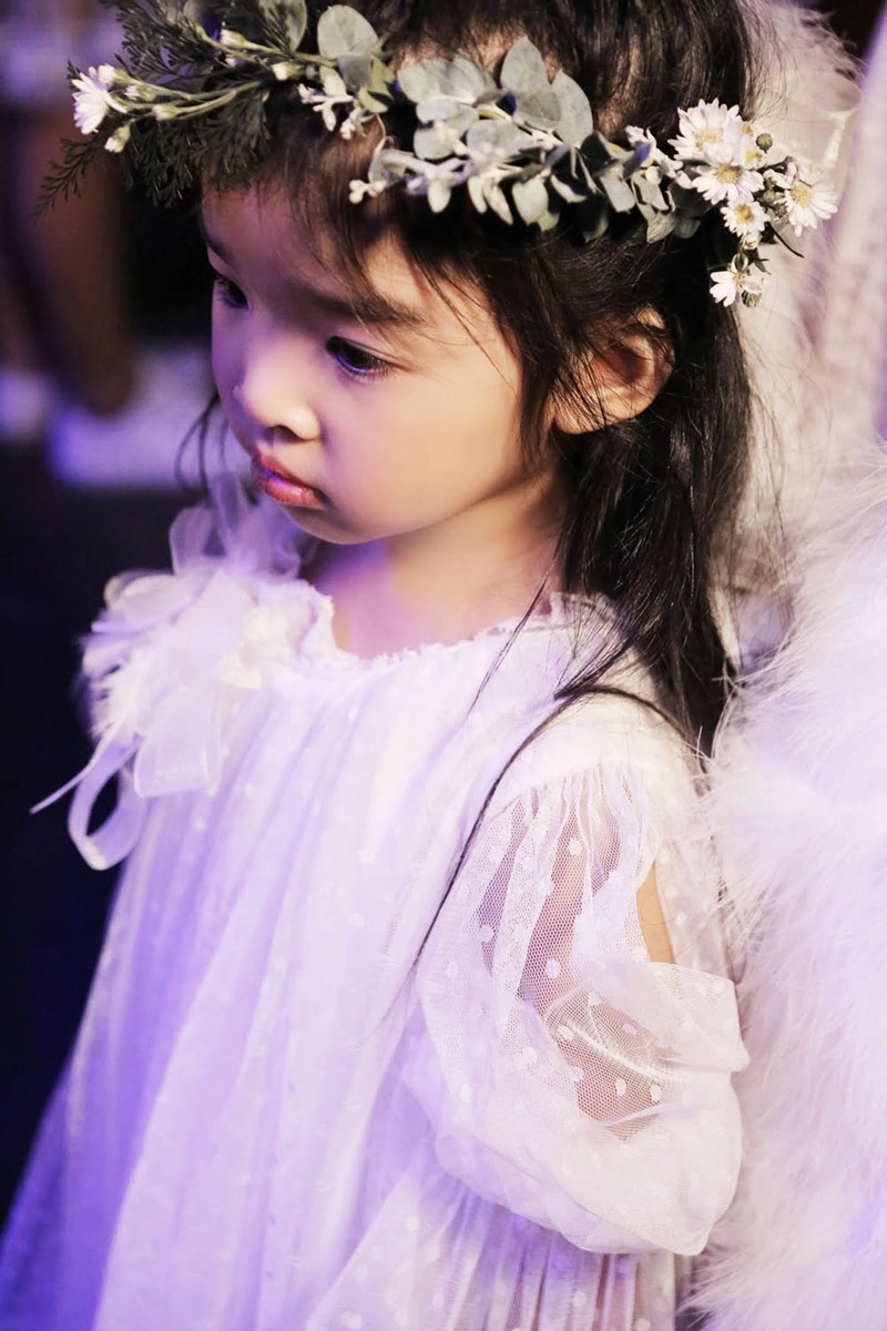 Mới 4 tuổi con gái xuân lan đã vừa xinh vừa giỏi tự tin nối nghiệp mẹ - 4