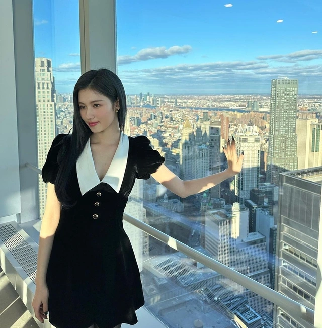 Mùa thu này đừng chỉ mặc sơ mi quần âu đi làm 7 outfit công sở trẻ trung thanh lịch khiến đồng nghiệp phải ghen tỵ - 11