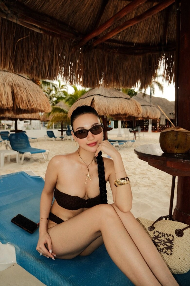 Mỹ nhân sinh năm 1999 từng bị việt anh phũ tình cảm diện bikini nhỏ xíu như sắp rơi đời thường kín đáo vẫn hút mắt - 5