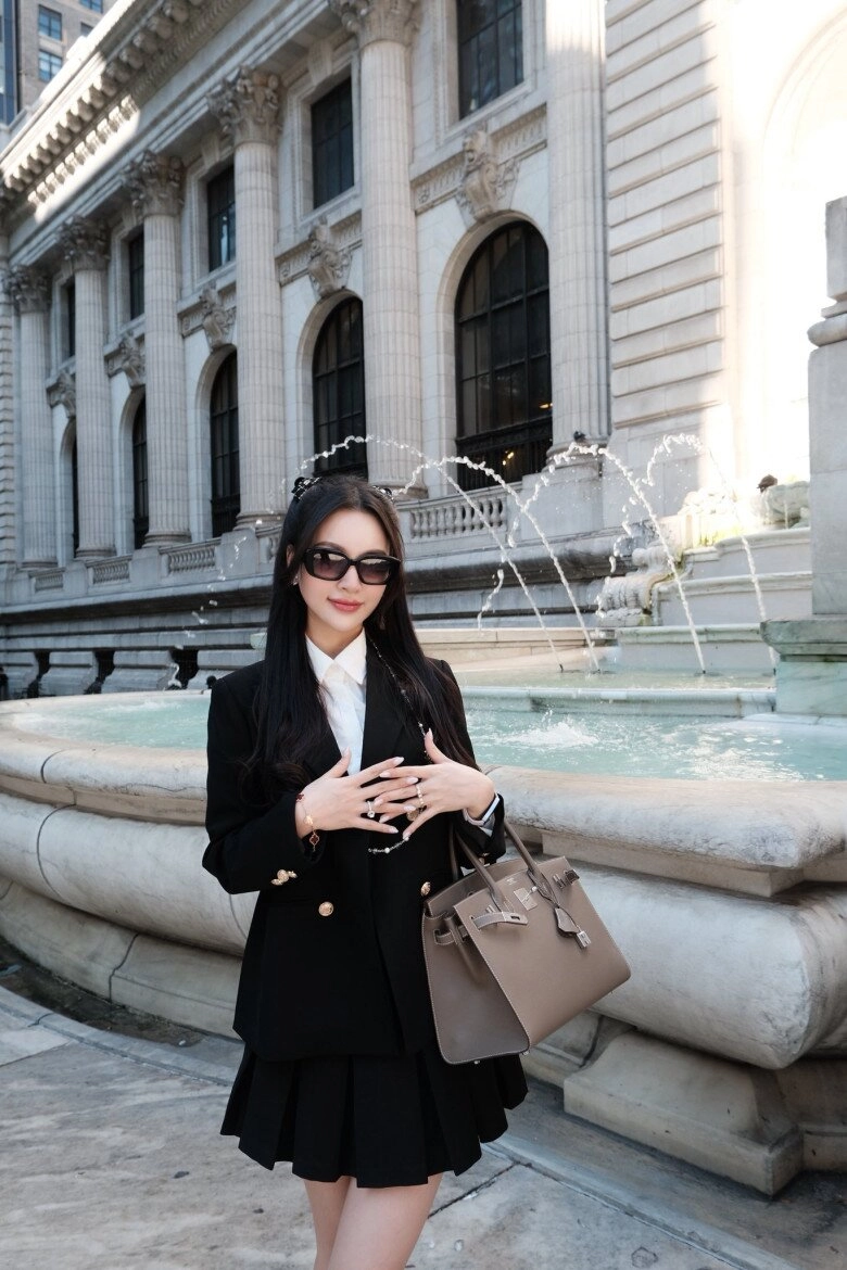 Mỹ nhân sinh năm 1999 từng bị việt anh phũ tình cảm diện bikini nhỏ xíu như sắp rơi đời thường kín đáo vẫn hút mắt - 14