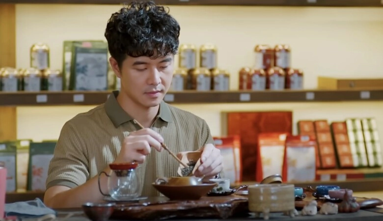 Nam thần phim giờ vàng được kêu gọi thay thế denis đặng sắp đón con đầu lòng cùng mc có nụ cười đẹp nhất vtv - 7