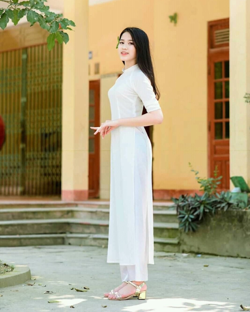 nàng dâu hào môn đỗ thị hà được khen xinh từ bé - 12