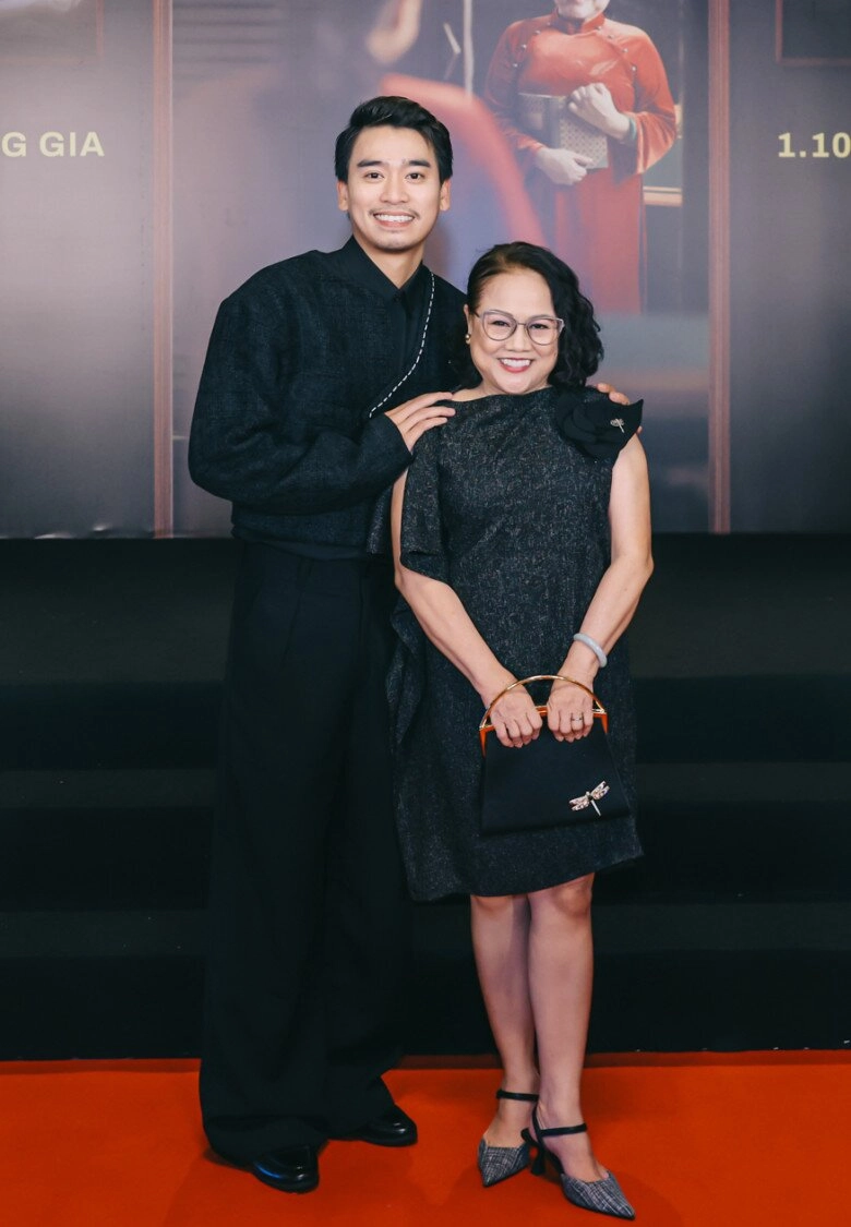 Nghệ sĩ ái như lần đầu đóng điện ảnh được ông xã đưa đón đi quay phim nhận mình không phải gương mặt bán vé - 3