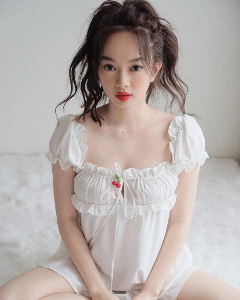 ngọc nữ trăm tỷ kaity nguyễn sở hữu vòng 1 nóng bỏng nhất việt nam - 10