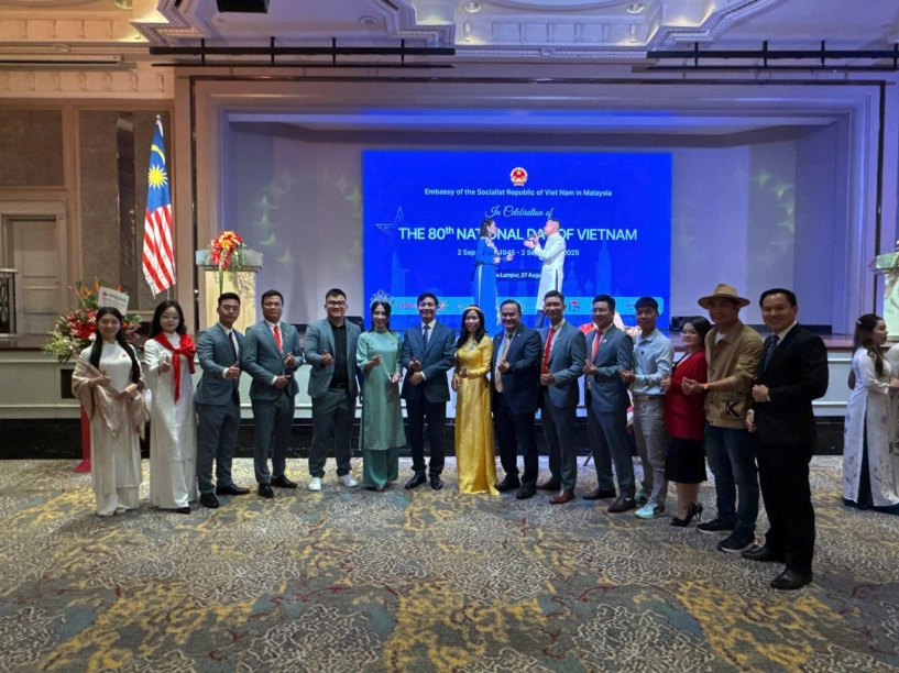 Người đẹp hảo hảo tuổi trẻ rực rỡ trên những chuyến đi trải nghiệm và kết nối toàn cầu - 3