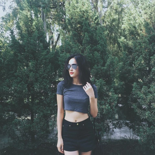 Nhan sắc và thời trang người tình tin đồn của cường đô la - 1