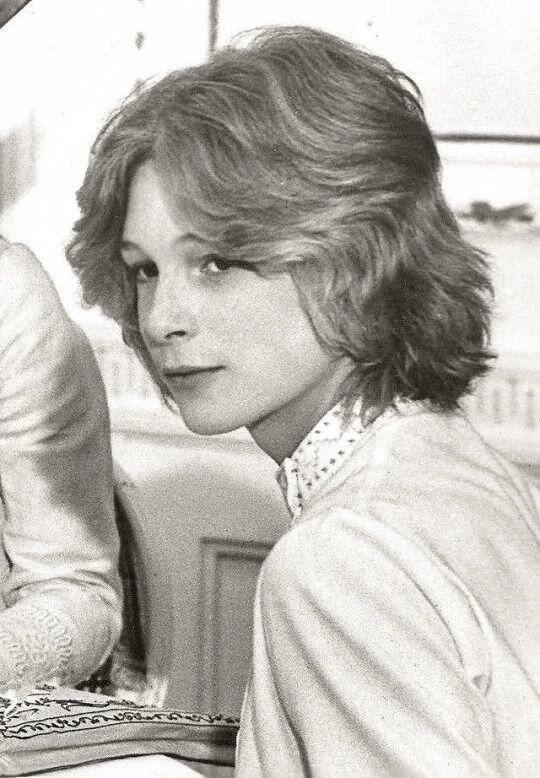 Nhìn lại đỉnh cao nhan sắc cậu bé đẹp nhất thế giới vừa qua đời đẹp đến siêu thực nhưng biến cuộc đời thành bi kịch - 13