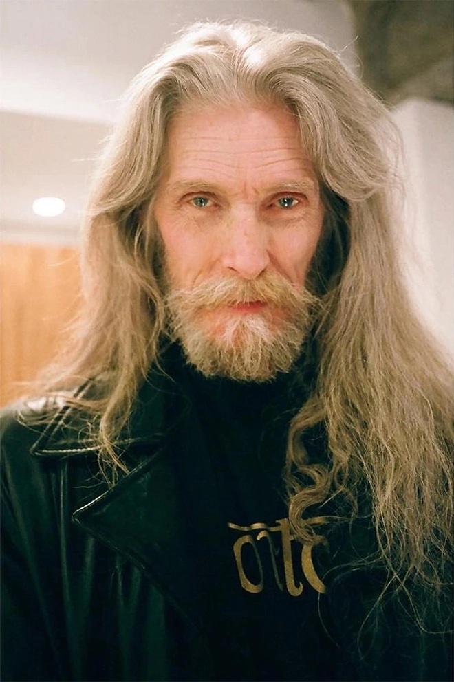 Nhìn lại đỉnh cao nhan sắc cậu bé đẹp nhất thế giới vừa qua đời đẹp đến siêu thực nhưng biến cuộc đời thành bi kịch - 19