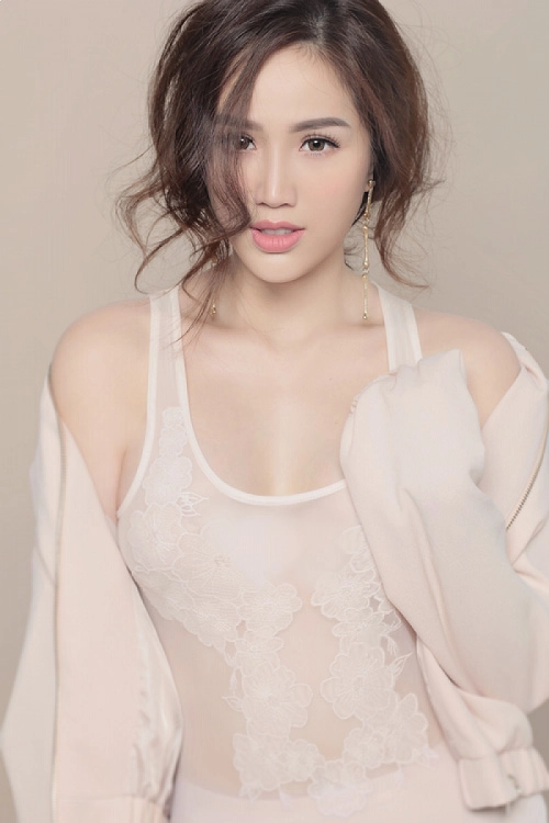 Nhìn loạt ảnh của các sao việt này ai nghĩ họ cùng tuổi nhau cơ chứ - 13