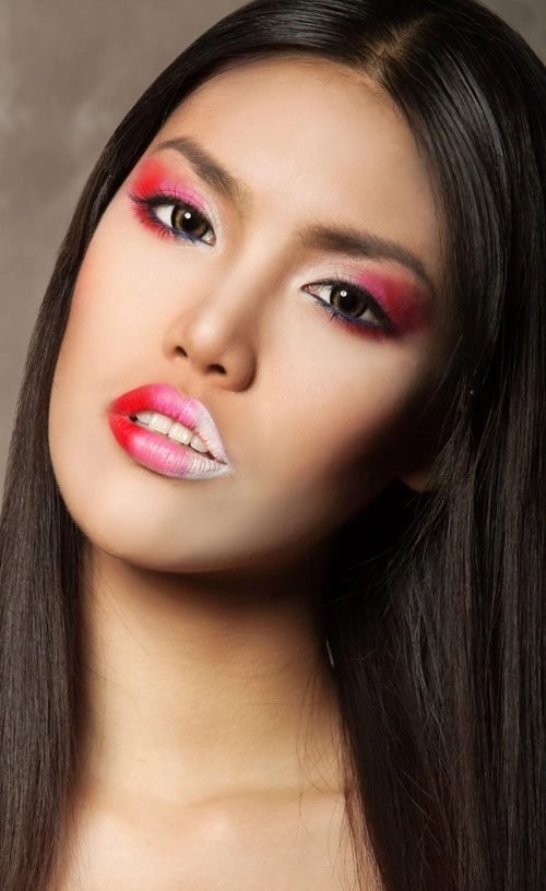 Những kiểu trang điểm không giống ai của lan khuê - 7