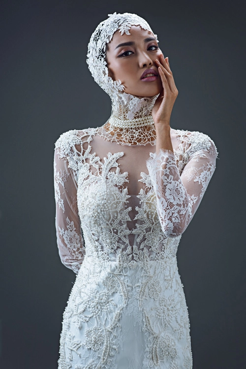 Những kiểu trang điểm không giống ai của lan khuê - 8