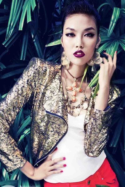 Những kiểu trang điểm không giống ai của lan khuê - 10