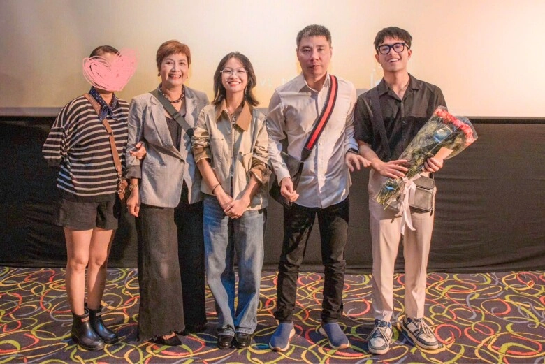 Chuyện bố con giận nhau nhà sao việt nsnd công lý không nhìn mặt ái nữ chồng cũ hồng đào buồn vì con - 5