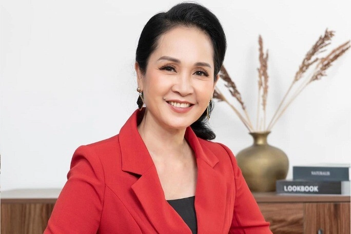 Nsnd là nữ đại biểu quốc hội đầu tiên của ngành múa việt nam có con trai làm giám đốc tài năng - 4