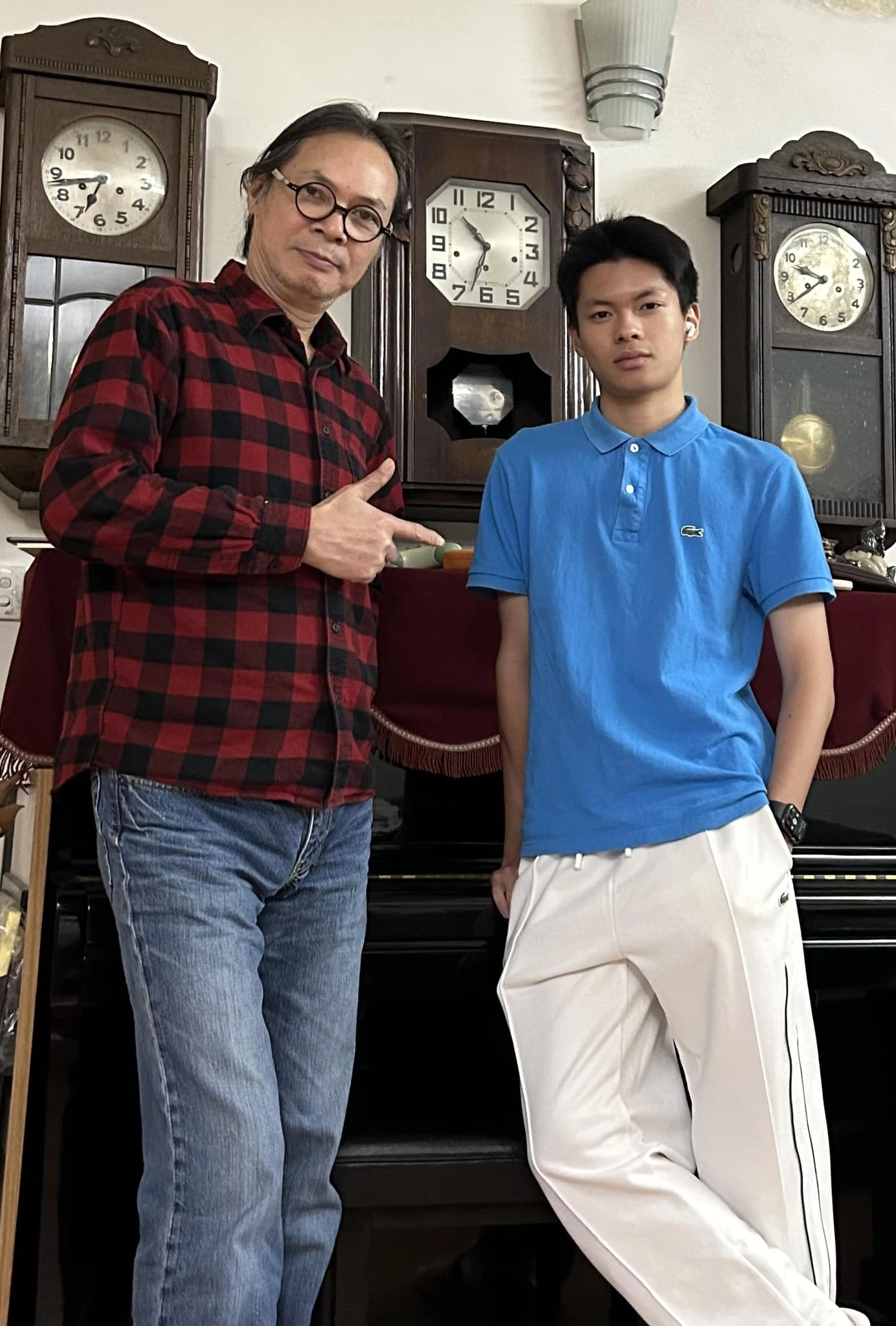 Nsnd trần lực khoe con trai 17 tuổi bẻ gãy sừng trâu bờm lần đầu đóng phim phải gọi điện cầu cứu bố - 6