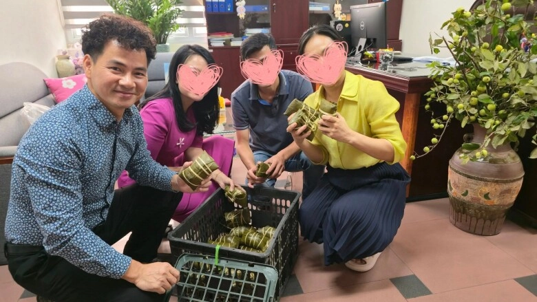 Nsnd xuân bắc than mất giá vì muốn chụp hình nhưng ai cũng bỏ đi gửi lời tới 3 chị hắt hủi em hôm nay - 4