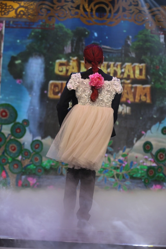 Nsưt đức hùng không thể chê táo quân 2017 đâu rất tuyệt vời - 5