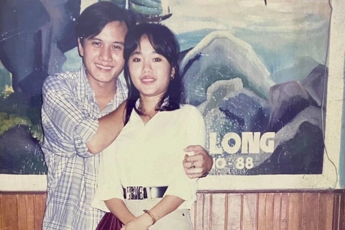 Nữ diễn viên khóc nức nở trước mặt cát tường từ bỏ hào quang để bán nhà đi nhật rửa chén thuê nơi xứ người - 1