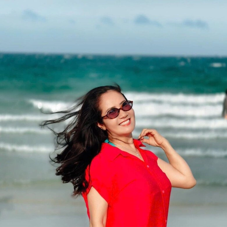 Nữ nghệ sĩ 4 con lên chức bà ngoại vẫn xinh đẹp rạng rỡ mc vtv thốt lên trước bức ảnh ngày trẻ - 7