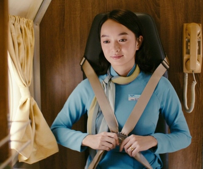 Nữ tiếp viên cao 1m55 trong tử chiến trên không tôi tham khảo hình tượng từ mẹ và bà làm trong ngành hàng không - 1