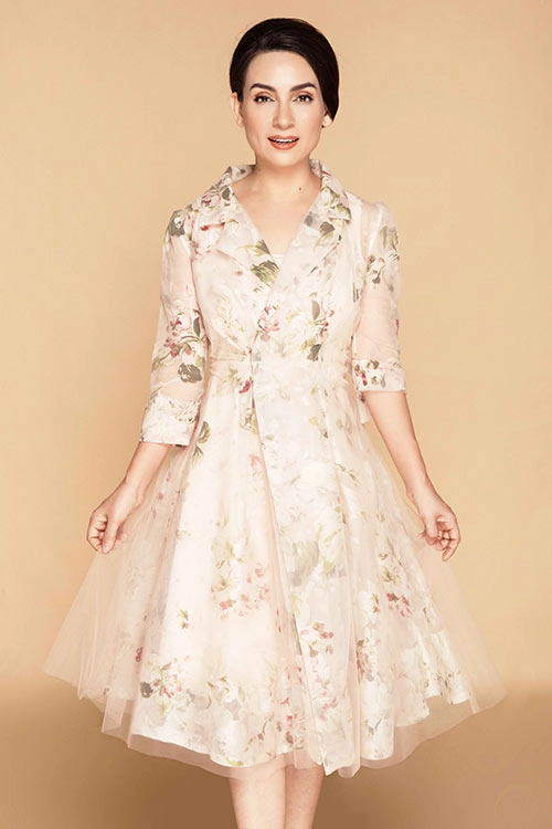 Phi nhung đẹp mặn mà với phong cách cổ điển sang trọng - 3