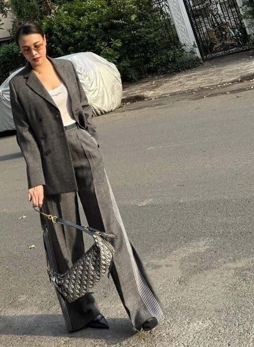 Phong cách giàu kín sang ngầm của đàm thu trang - 6