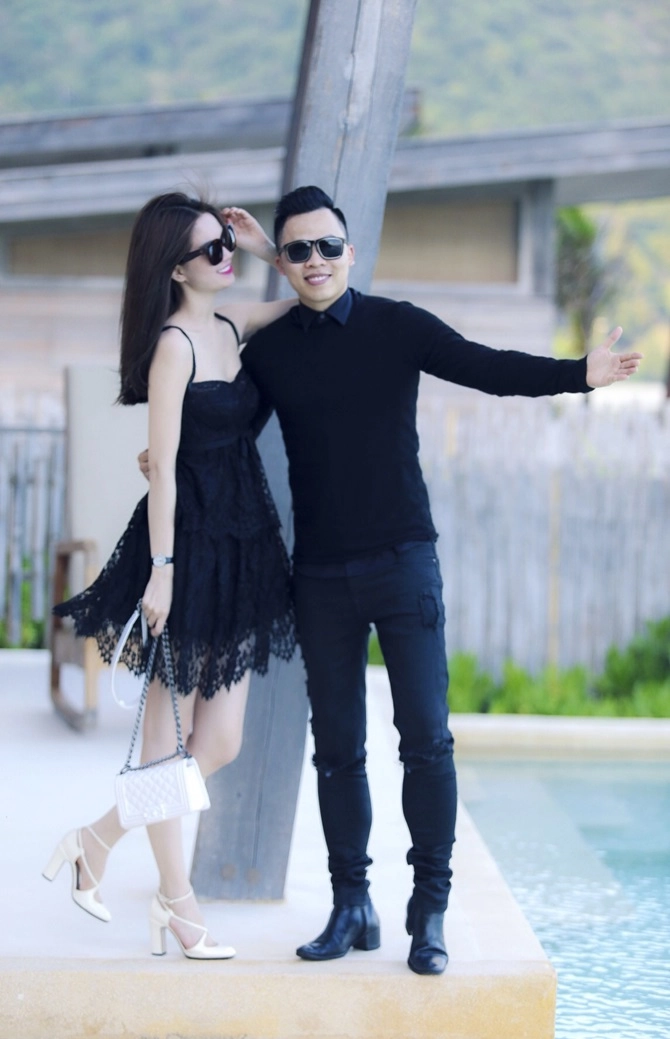 Phục sát đất tài mặc quần bó sát nghẹt thở của trấn thành trường giang - 11