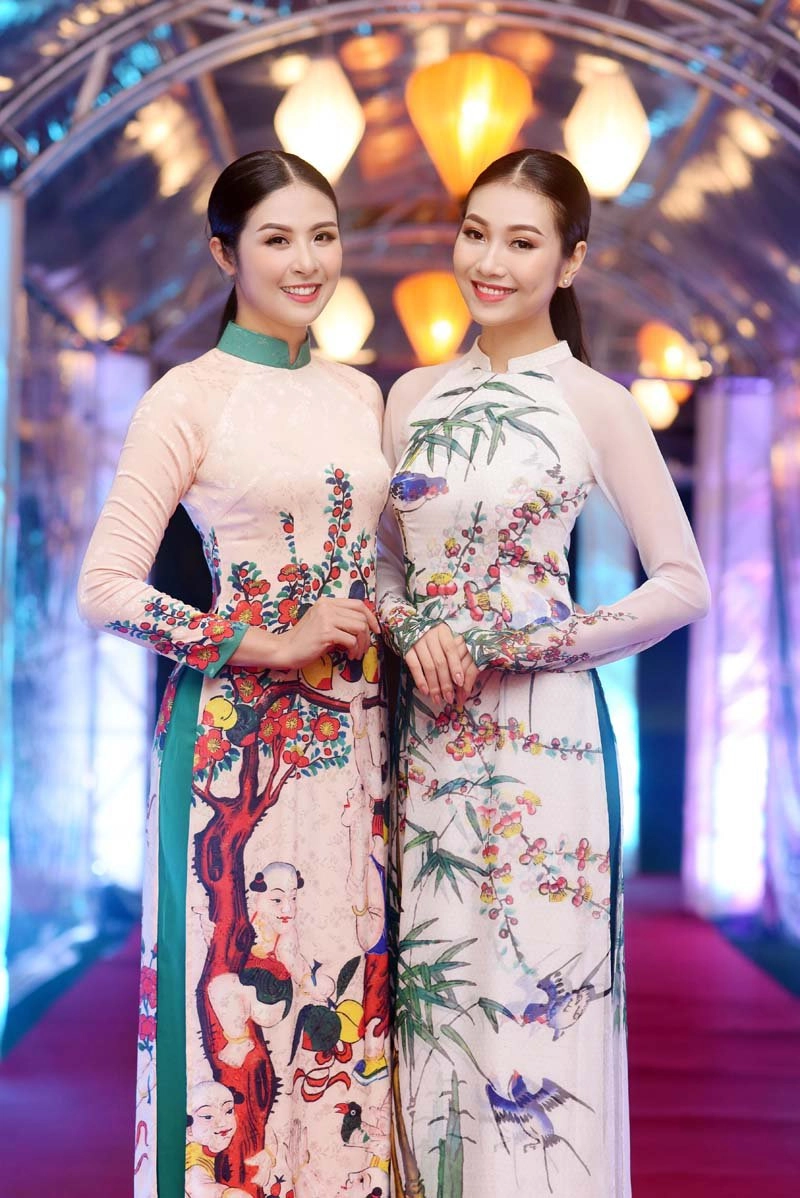 Quan khách tại hội nghị cấp cao apec 2017 say mê áo dài của hh ngọc hân - 4
