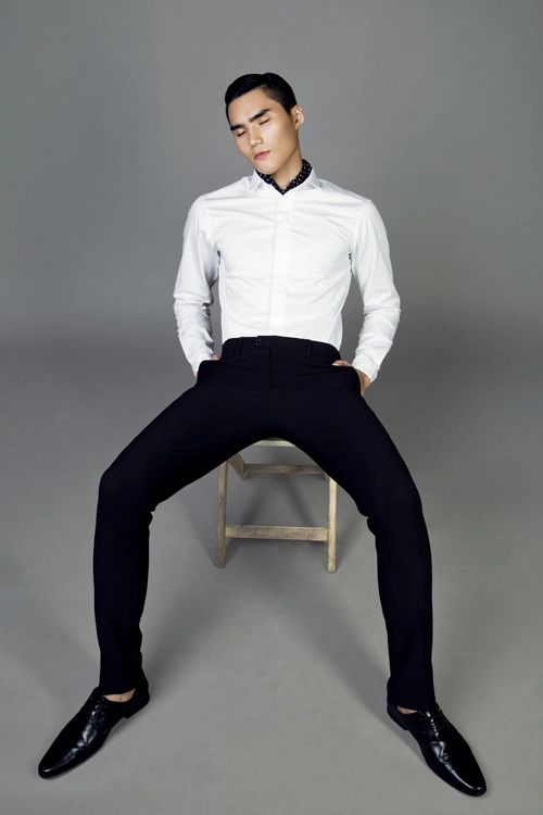 Quán quân nam đầu tiên của vntm ngày càng lịch lãm cuốn hút - 4