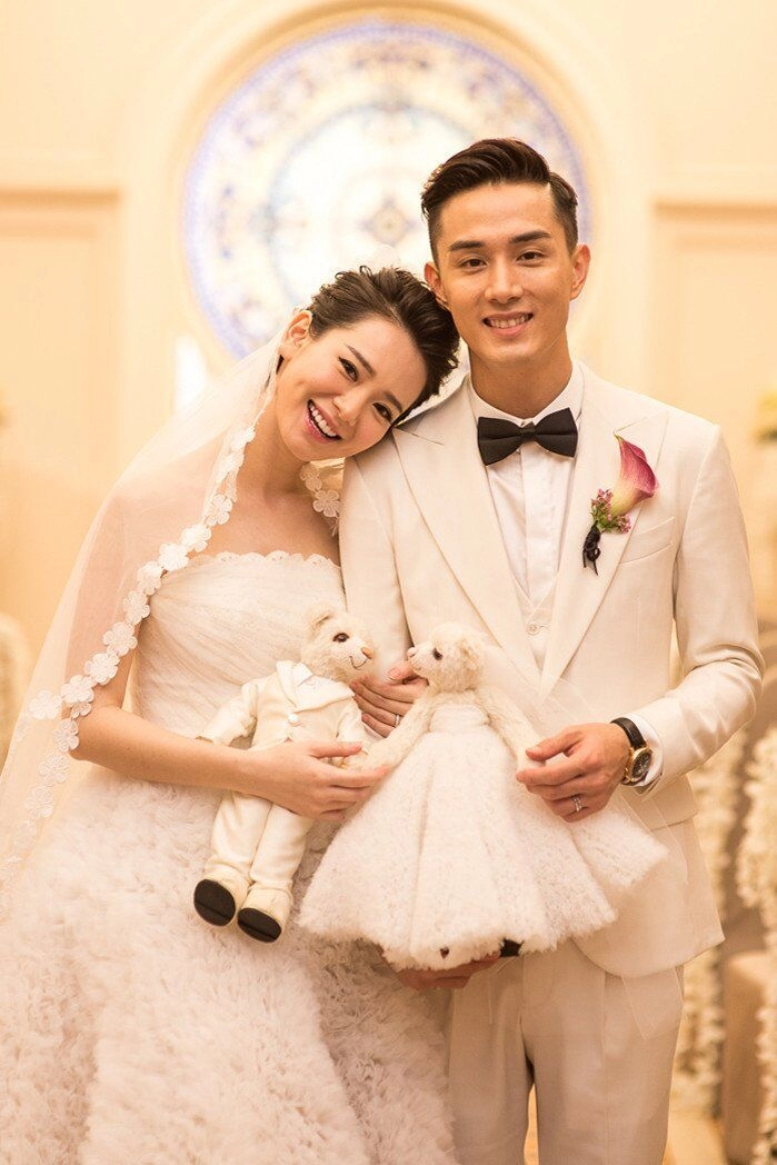 Sao nữ ở nhà quấn kín mít vì sợ chồng nổi thú tính hôn nhân 11 năm vẫn mặn nồng vì lấy được người cuồng vợ - 3