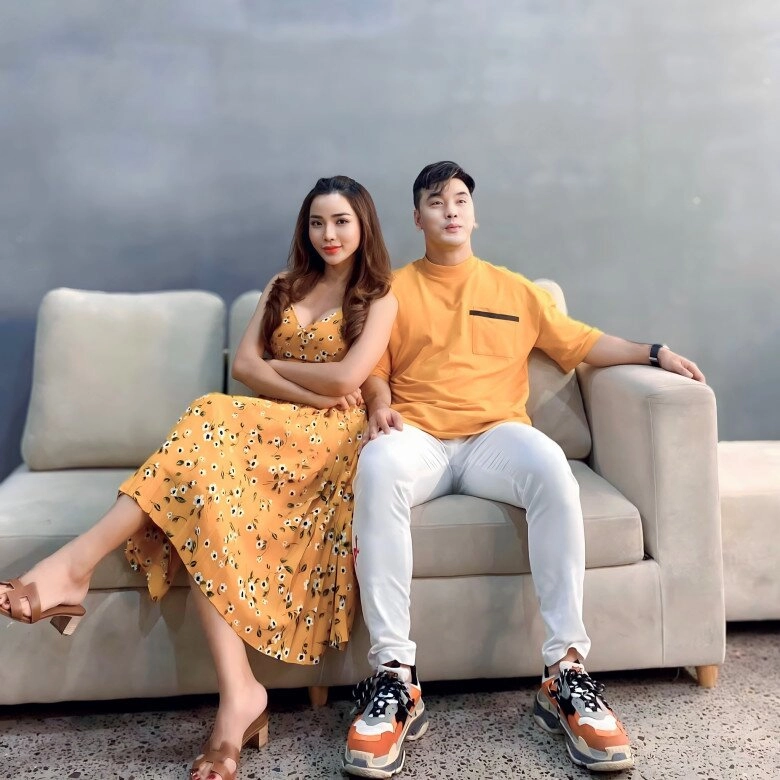 Sao việt 24h á hậu việt một mình nuôi 5 con nay than nghèo không nuôi nổi quý tử xin bố giúp - 14