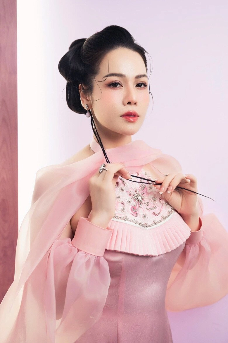 Sao việt 24h con gái lớn nhà ông cao thắng hóa búp bê barbie trong tiệc sinh nhật 5 tuổi 2 tiểu công chúa nắm tay tình cảm - 14