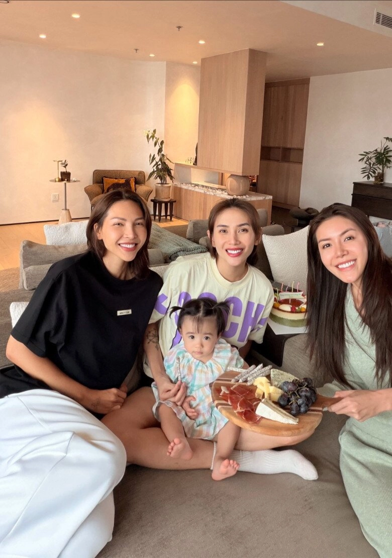 Sao việt 24h cường đô la họp phụ huynh kiểu độc lạ cho subeo quý tử theo học ở trường có học phí cả tỷ đồngnăm - 15