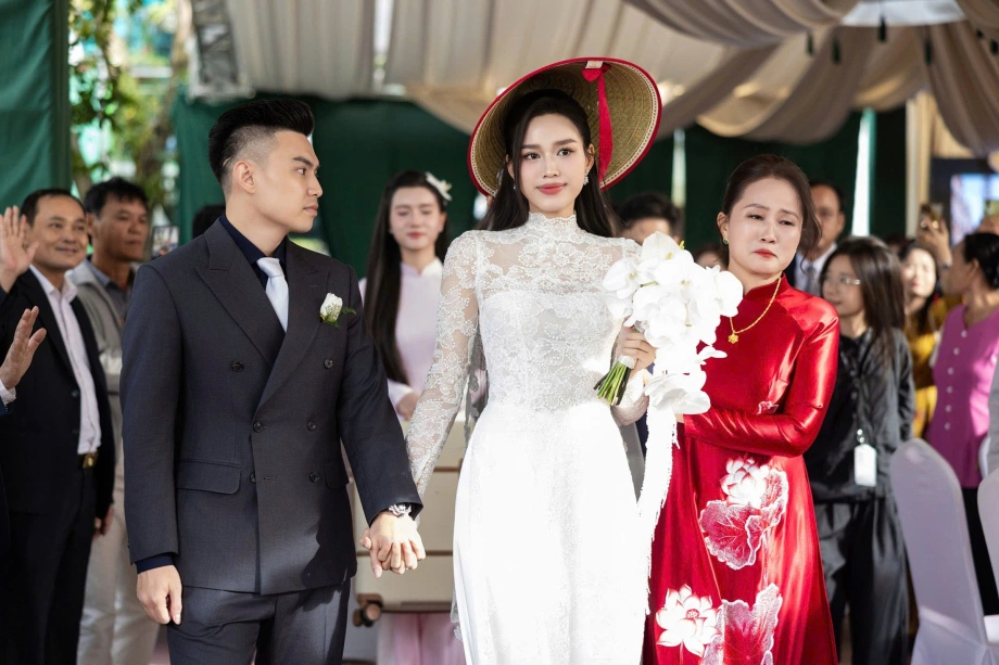 Sao việt 24h dâu hào môn đỗ thị hà gặp sự cố khi thể hiện nữ công gia chánh chồng thiếu gia tập đoàn phải ứng cứu - 3