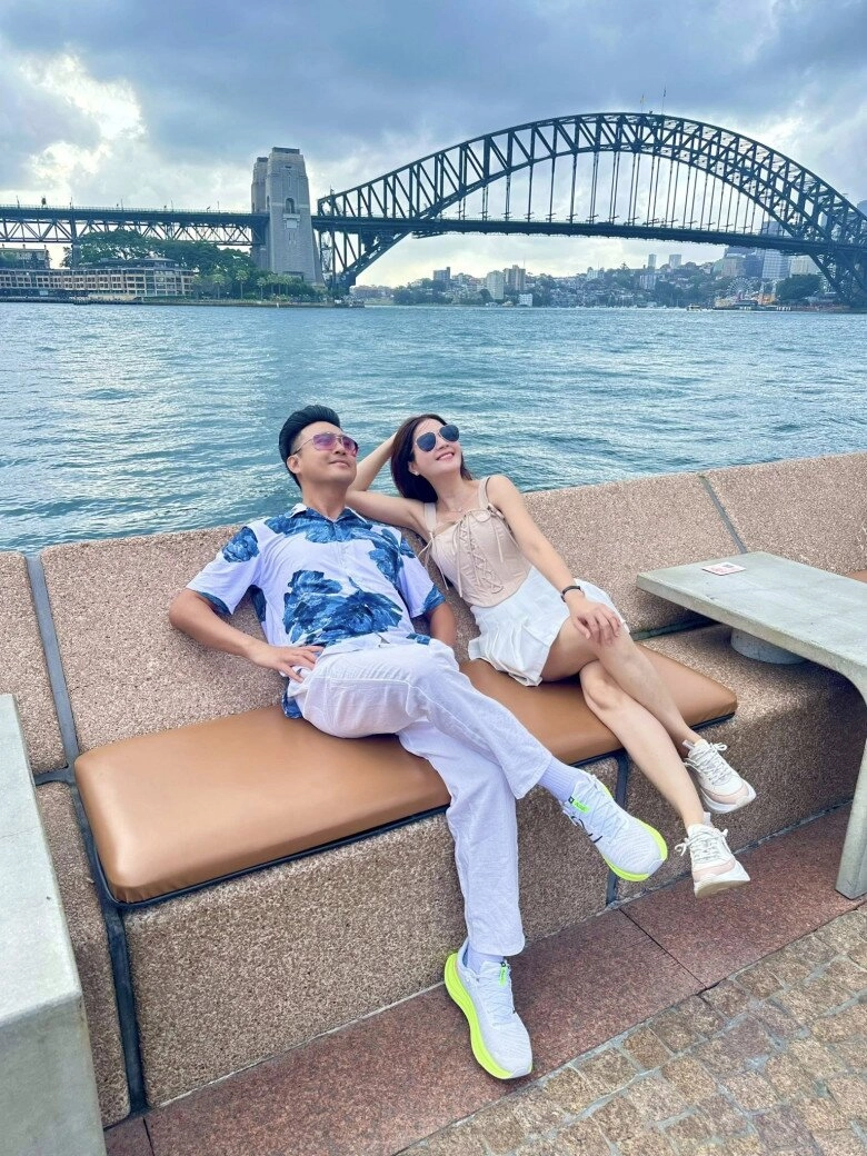 Sao việt 24h diễn viên hương giang tiết lộ con trai 8 tháng cao 1m75 phản ứng gay gắt khi có người hỏi về bố của con - 12