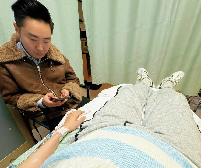 Sao việt 24h hoa hậu diễm hương nhập viện cấp cứu giữa đêm khi đang mang thai chồng trẻ hoảng hốt cắn cả lưỡi vì sợ - 1